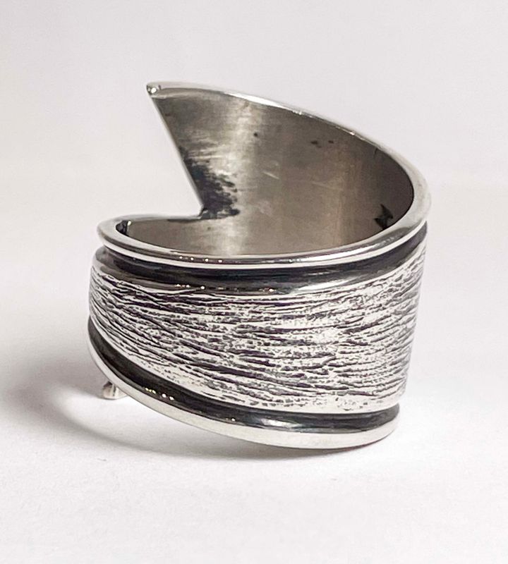 SS RING