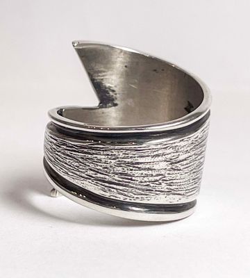 SS RING