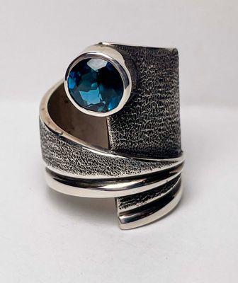SILVER BLUE ZIRCON WRAP RING SIZE-6.5