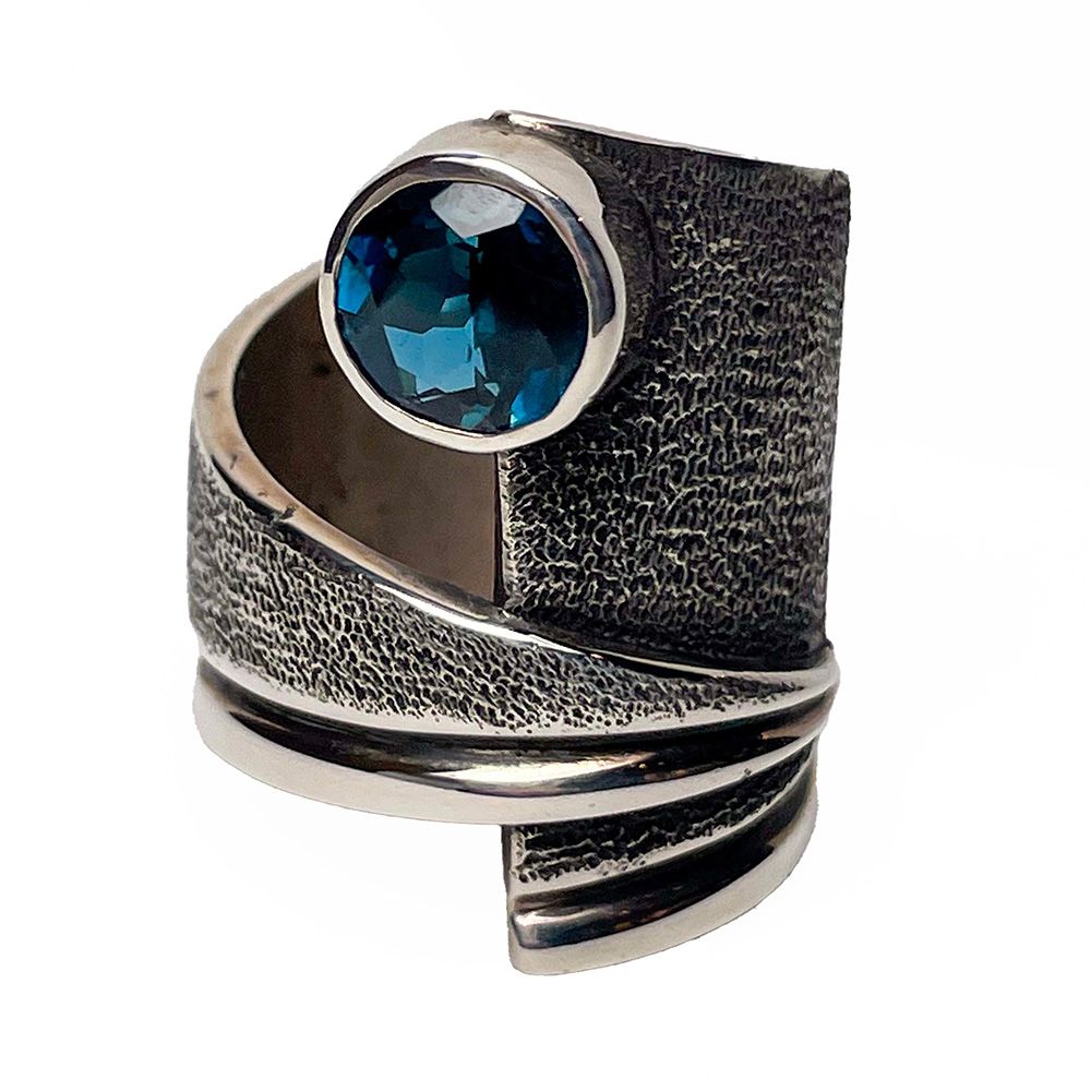 SILVER OXIDIZED BLUE ZIRCON WRAP RING
