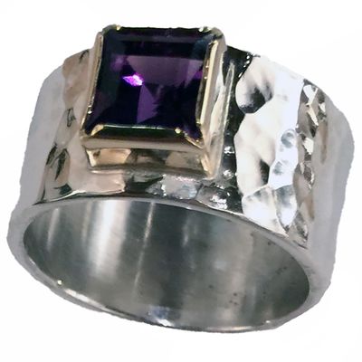 SILVER/14KT HAMMERED AMETHYST RING