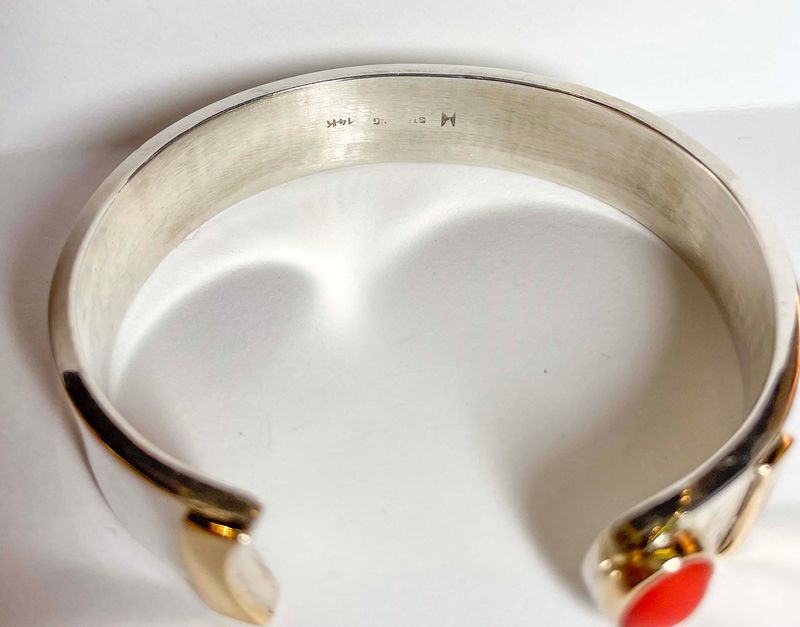 SS/14KT BRACELET W/CORAL