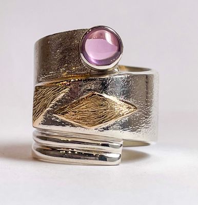 *SILVER/GOLD SAPPHIRE WRAP RING-7.5 *SILVER/GOLD SAPPHIRE WRAP RING-7.5