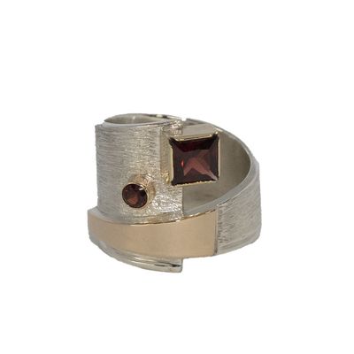 SILVER/14K GARNETS WRAP RING-12