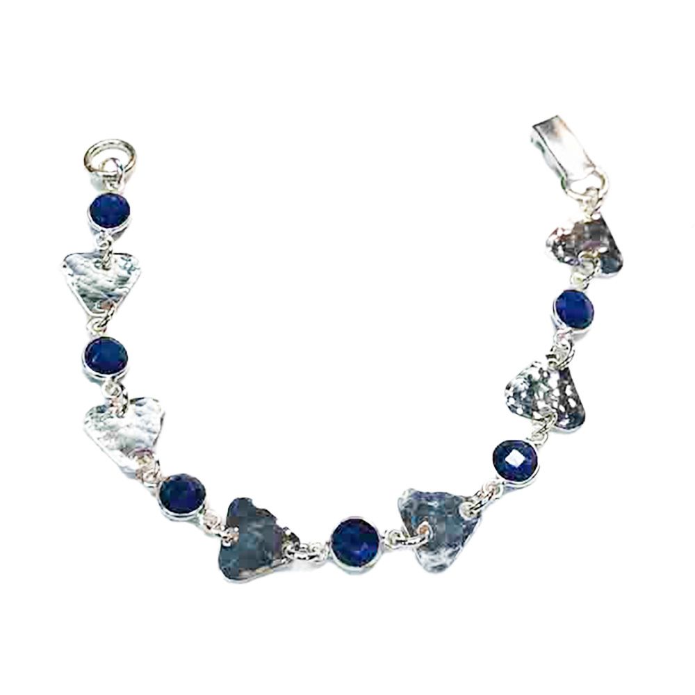 SILVER TEXTURE SAPPHIRE BRACELET
