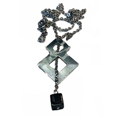 SILVER STAINLESS TEXTURED ONYX NECKLACE