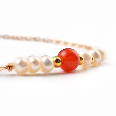 GOLD STAINLESS CARNELIAN &amp; PEARL BRACELET