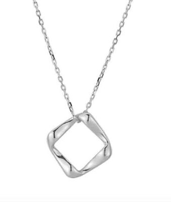 SILVER TWIST SQUARE NECKLACE SILVER TWIST SQUARE NECKLACE