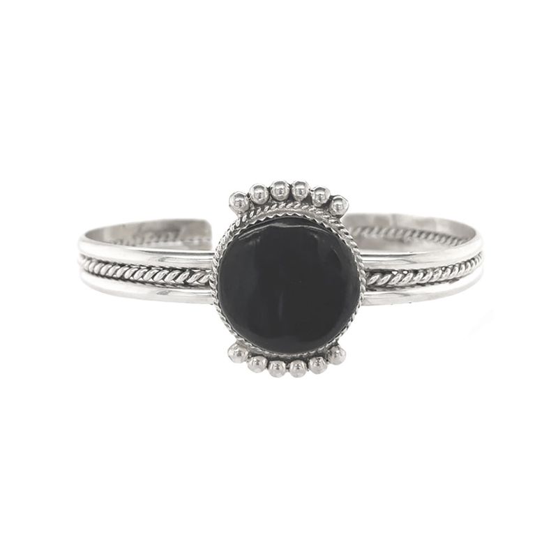 SILVER ONYX CUFF BRACELET  ZUNI-KALANA HUSTITO
