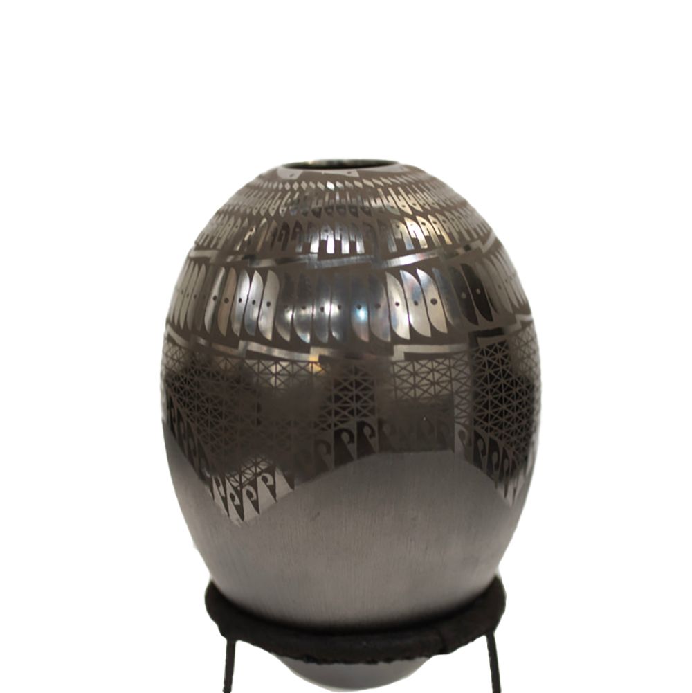 MATA ORTIZ BLACK &amp; GRAPHITE VASE - 8 x 5.25