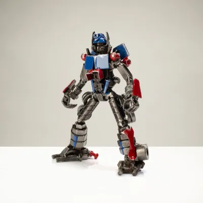 OPTIMUS PRIME 7"