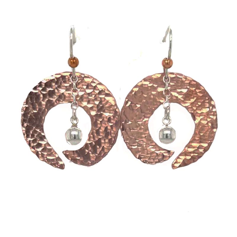 MIXED METALS HAMMERED SWIRL & BALL EARRINGS MIXED METALS HAMMERED SWIRL & BALL EARRINGS