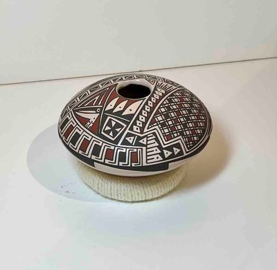 MATA ORTIZ RED &amp; BLACK GEOMETRIC SEED POT - 3X4