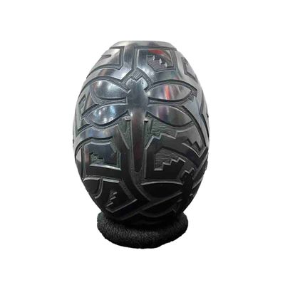 MATA ORTIZ BLACK ETCHED VASE 7" x 5"