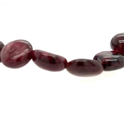NATURAL GARNET FLAT BEADED STRETCH BRACELET