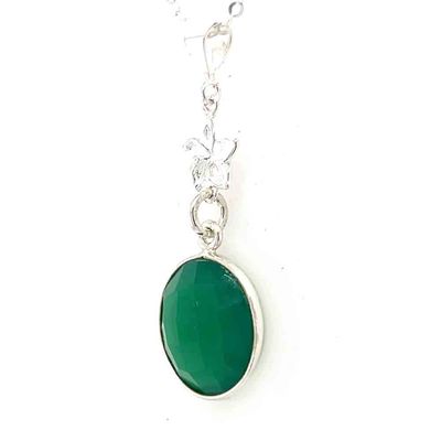 SILVER GREEN ONYX 12MM ROUND W/FLOWER LINK NECKLACE