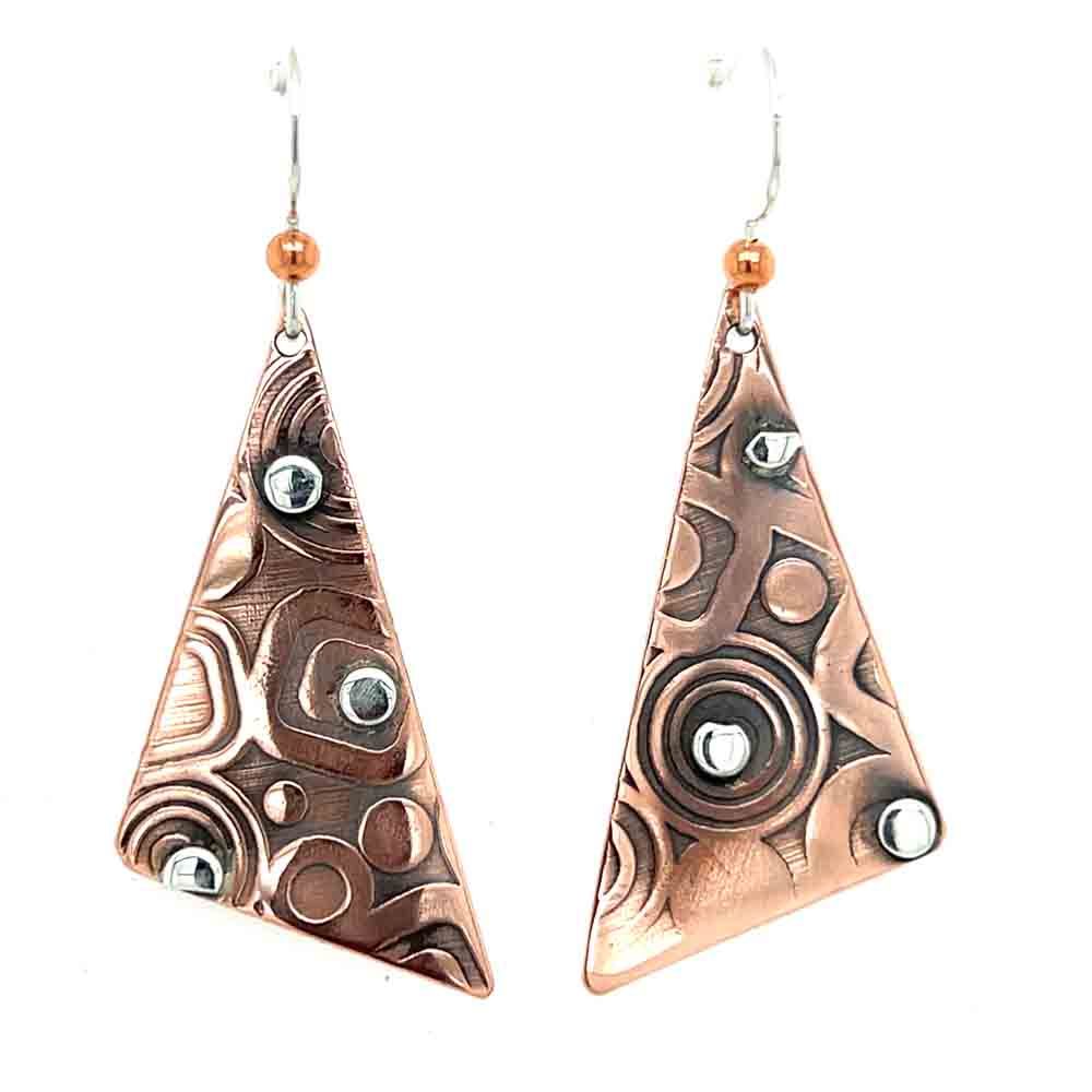 MIXED METALS MISMATCHED ROLLED TRI EARRINGS