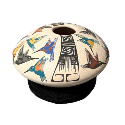MATA ORTIZ SM. COLORFUL HUMMINGBIRD POT - 4 x 5 MATA ORTIZ SM. COLORFUL HUMMINGBIRD POT - 4 x 5