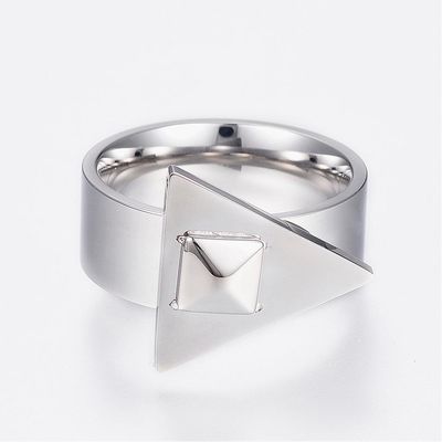 SILVER STAINLESS TRIANGLE RING