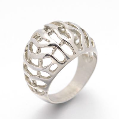 SILVER STAINLESS DOMED CUT-OUT RING