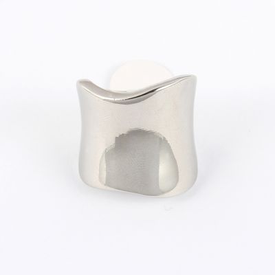 SILVER STAINLESS SMOOTH WAVE RING