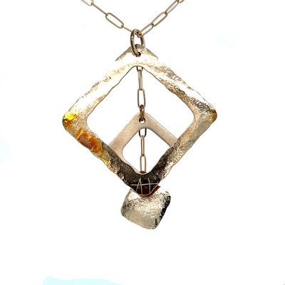 BRONZE TRIPLE HAMMERED &amp; BRUSHED SQUARES NECKLACE