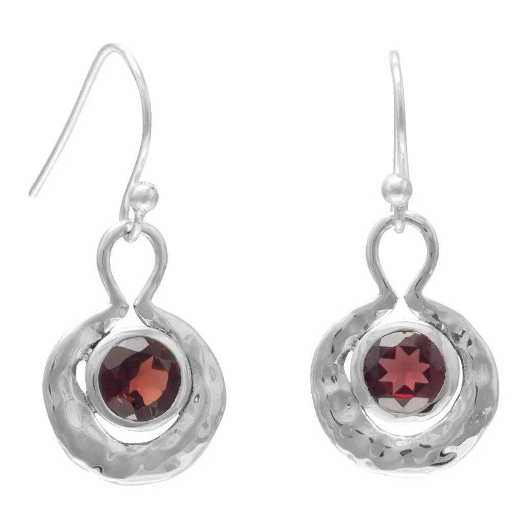 SILVER HAMMERED ROUND GARNET EARRINGS