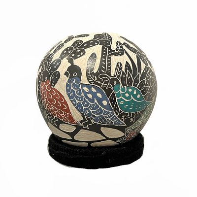 MATA ORTIZ SM QUAIL FAMILY VASE - 4.5 x 5