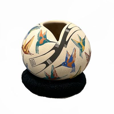 MATA ORTIZ SM TEARDROP HUMMINGBIRD POT - 4 x 3.5