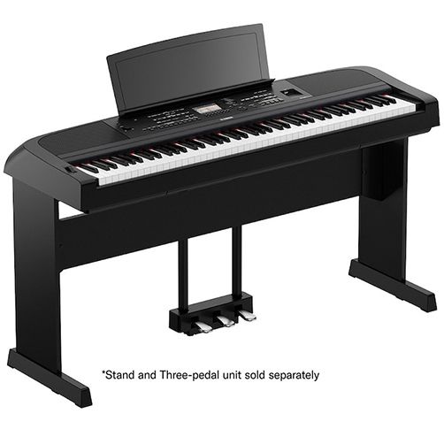 Yamaha 88-Key Black Digital Piano DGX-670B