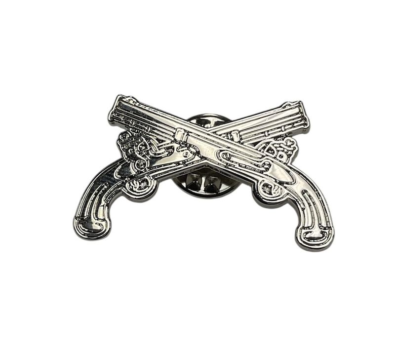 Crossed Pistols Lapel Pin - Silver