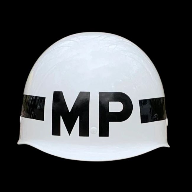 MP Replica Helmet Liner in Glossy White