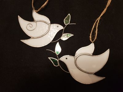 Dove with Leaves