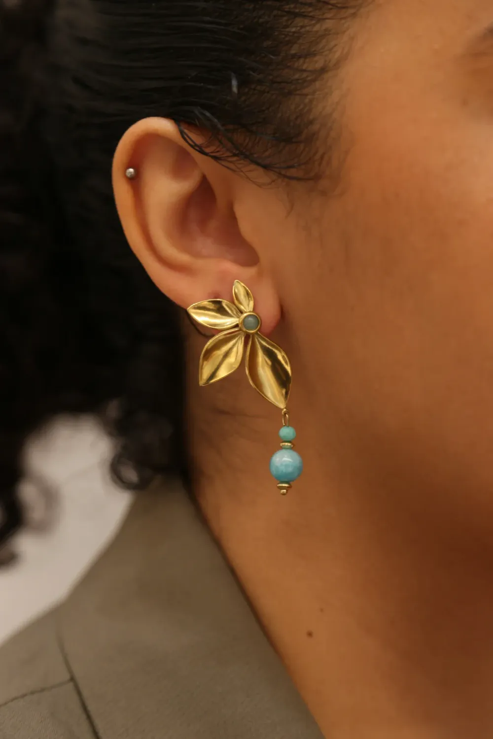 Boucles d'oreille florales turquoise