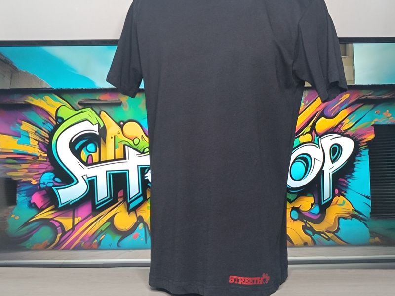 Tee-shirt Homme Wanted - Affirmez Votre Style Rebelle avec Fierté