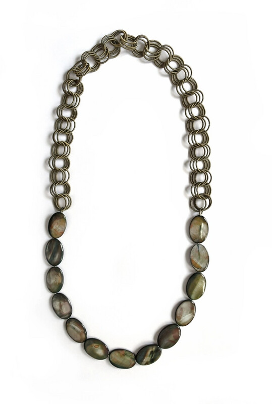 Oval Mother of Pearl Link Necklace