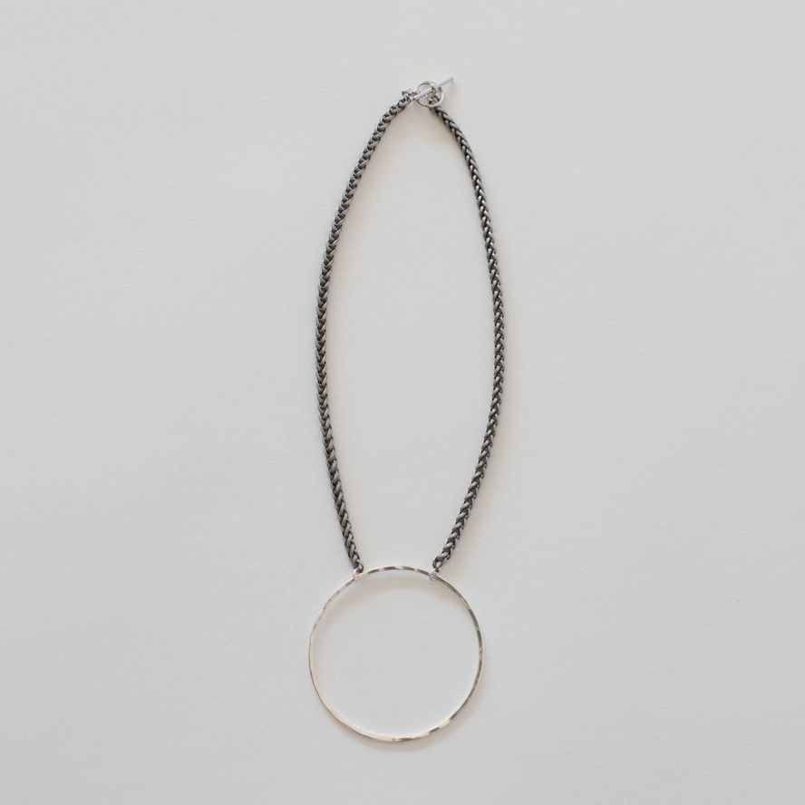 Short Circle Necklace Silver
