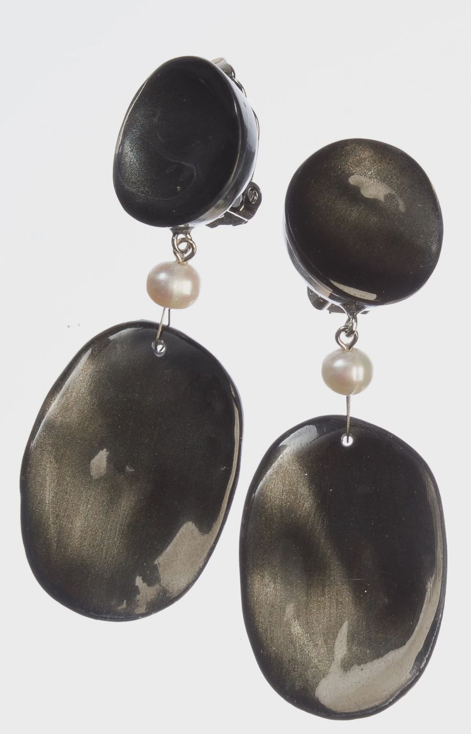 Amor Earring