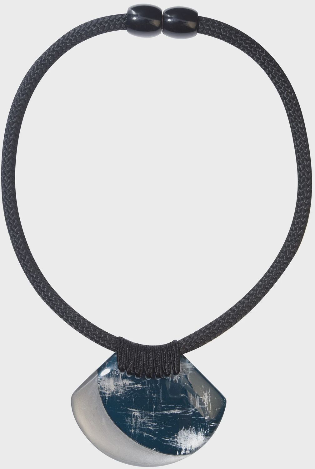 Avani Choker