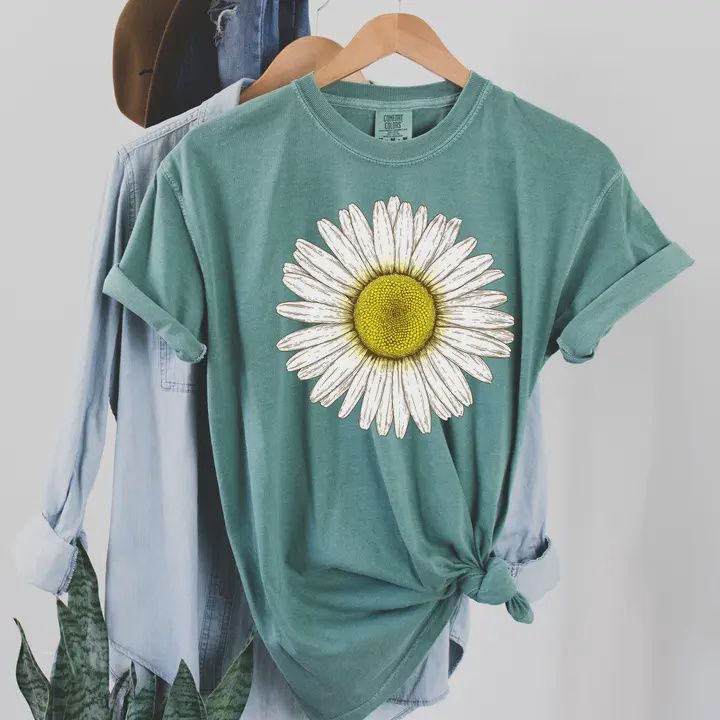 Daisy Lover Tee