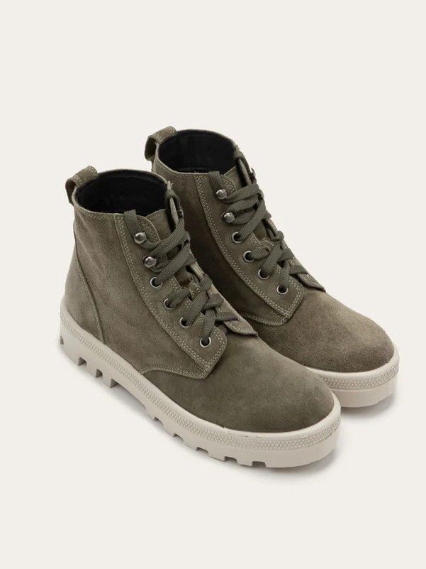 Canoe Lace-Up Boot
