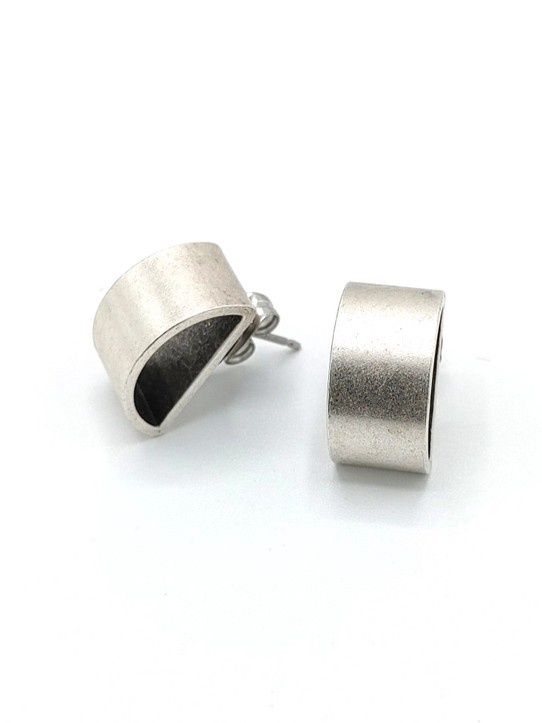 Semi-Circle Stud Earring