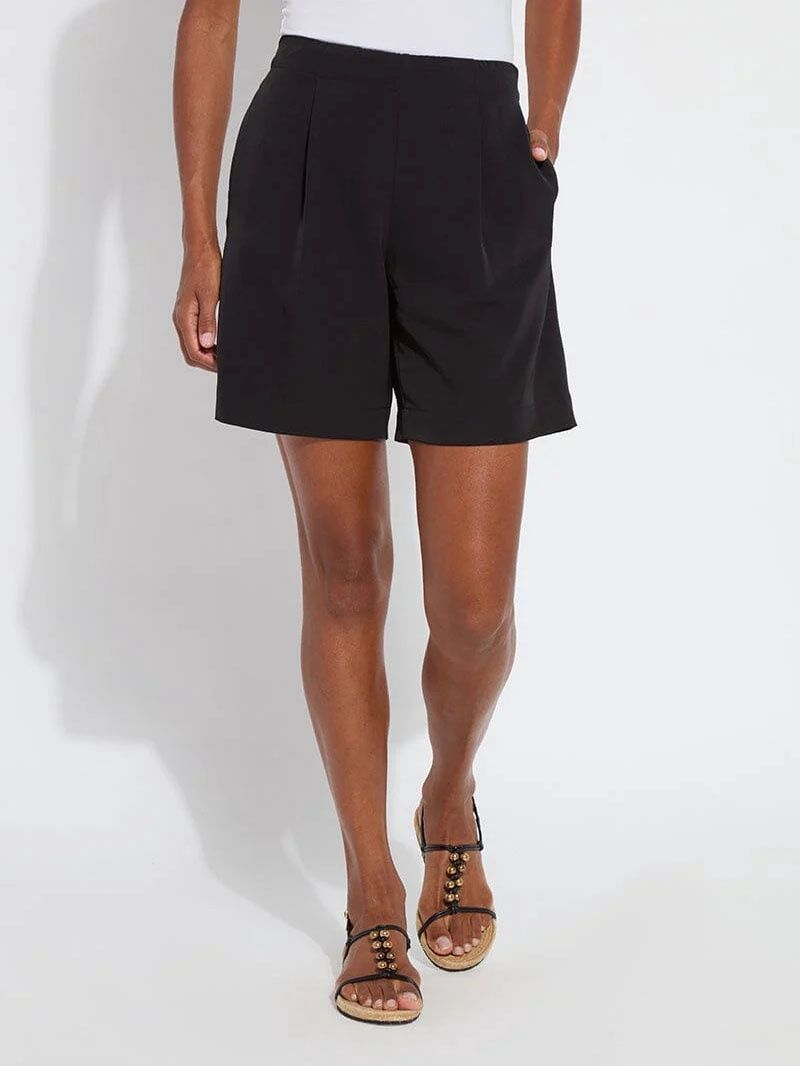 Dia Pleated Short
