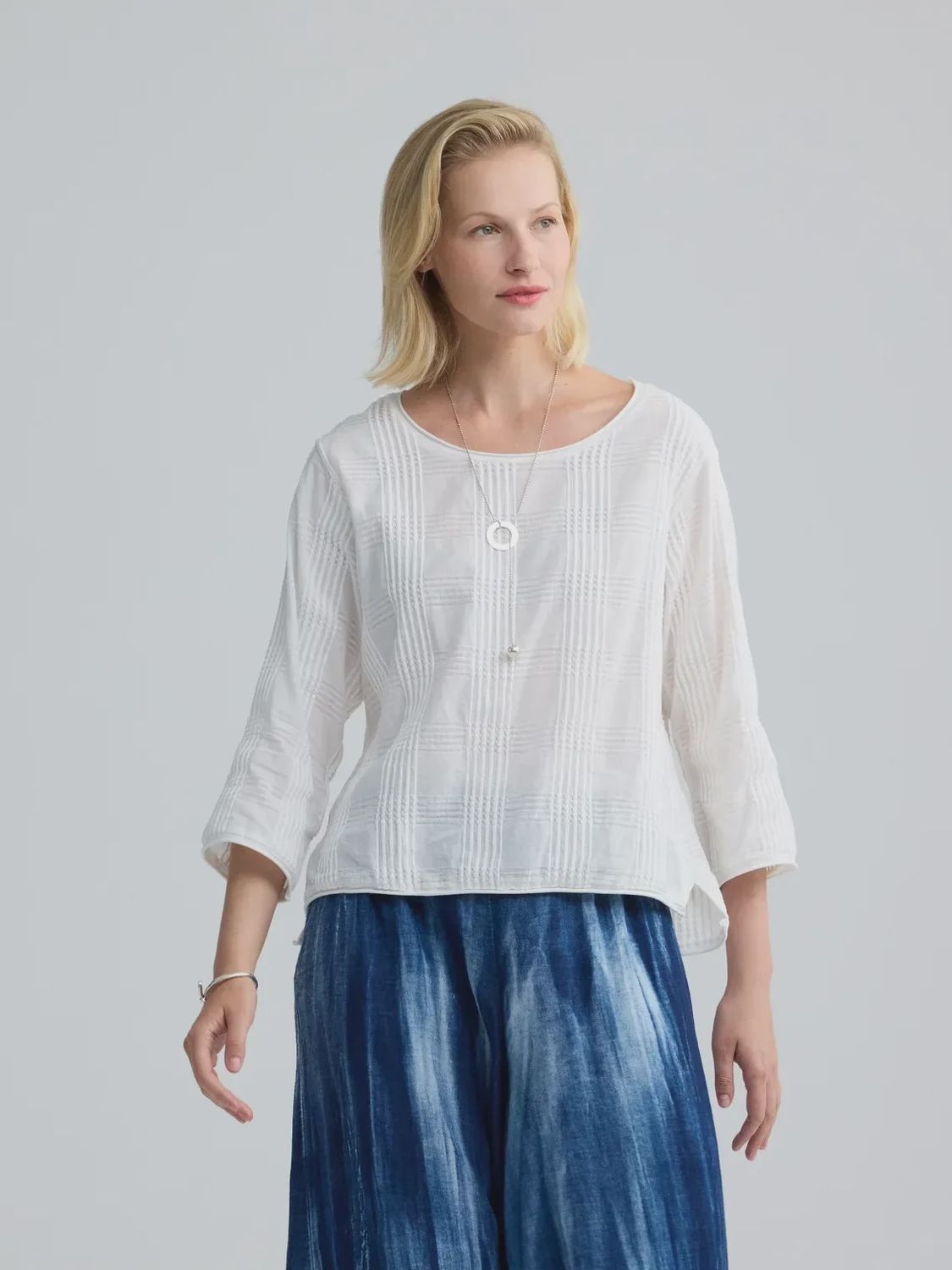 Elira Pullover Top