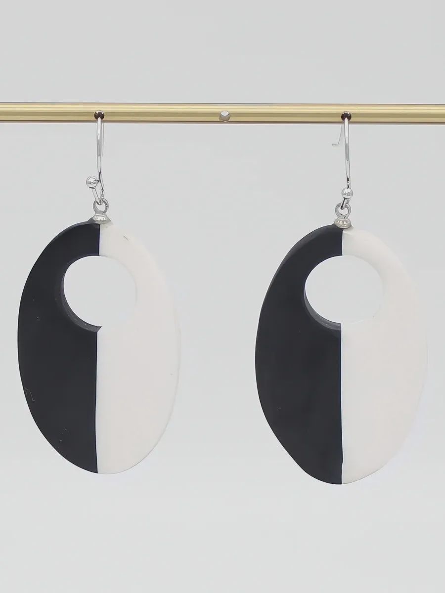 Victoria Earring