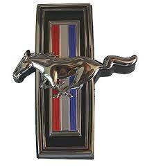 1970 Mustang Grill emblem