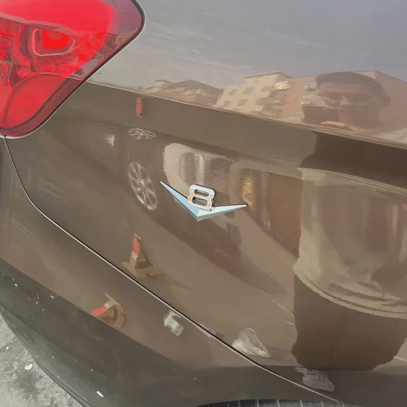 V8 Badge emblem Chrome
