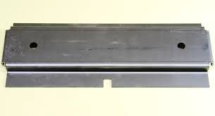 XR-XY Falcon V8 engine cross member plate