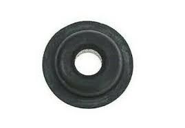1967-70 Mustang fuel line to side apron grommet