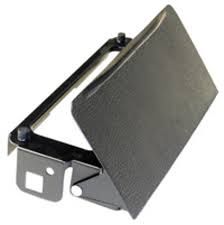 1969-70 Mustang console front ash tray lid assembly